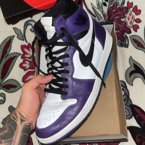 Jordan 1 Court Purple